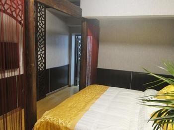 Hong Village Pine Crane Hall Inn Хуаншань Экстерьер фото